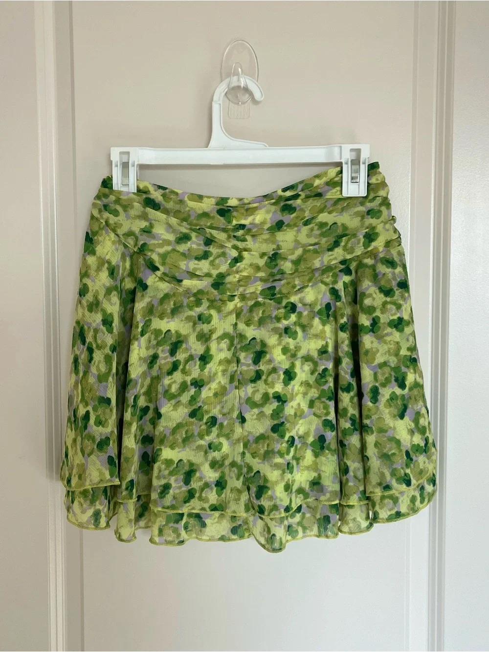 green + purple flowy skirt 🪻